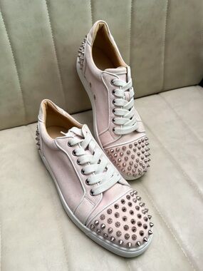 NW Christian Louboutin Viera 2 in baby pink 100% Authentic Size 41 (10.5-11US)